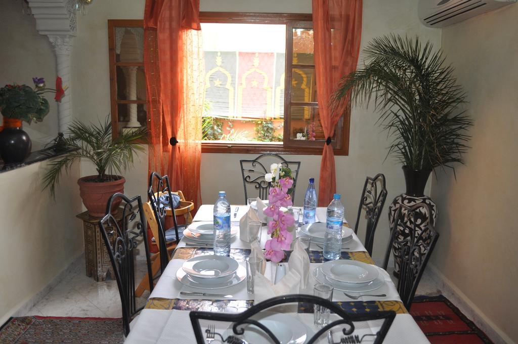 Appartement Andalou Marrákes Szoba fotó